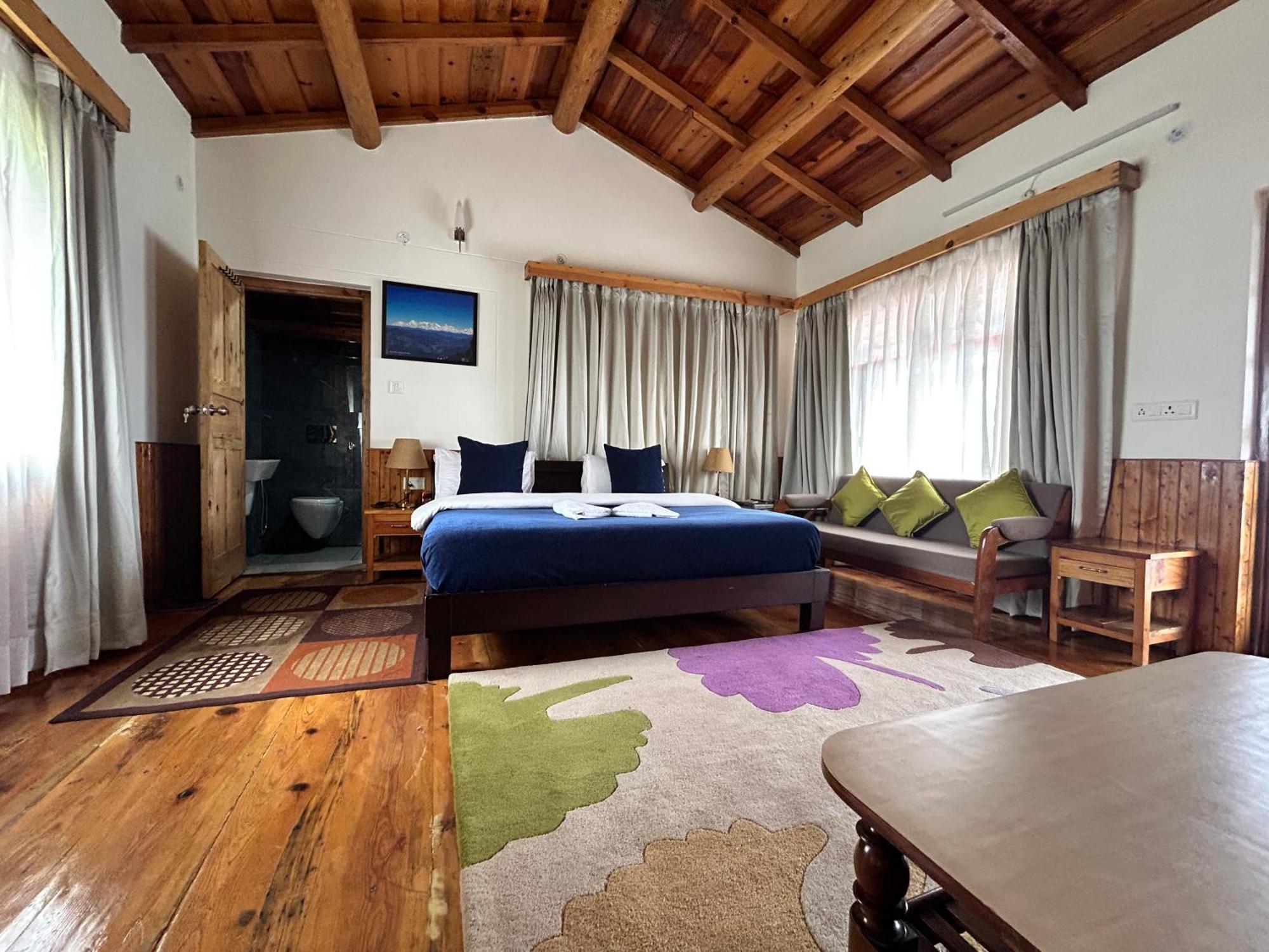 Kasar Himalaya Holiday Resort, Binsar Rd Almora Ngoại thất bức ảnh