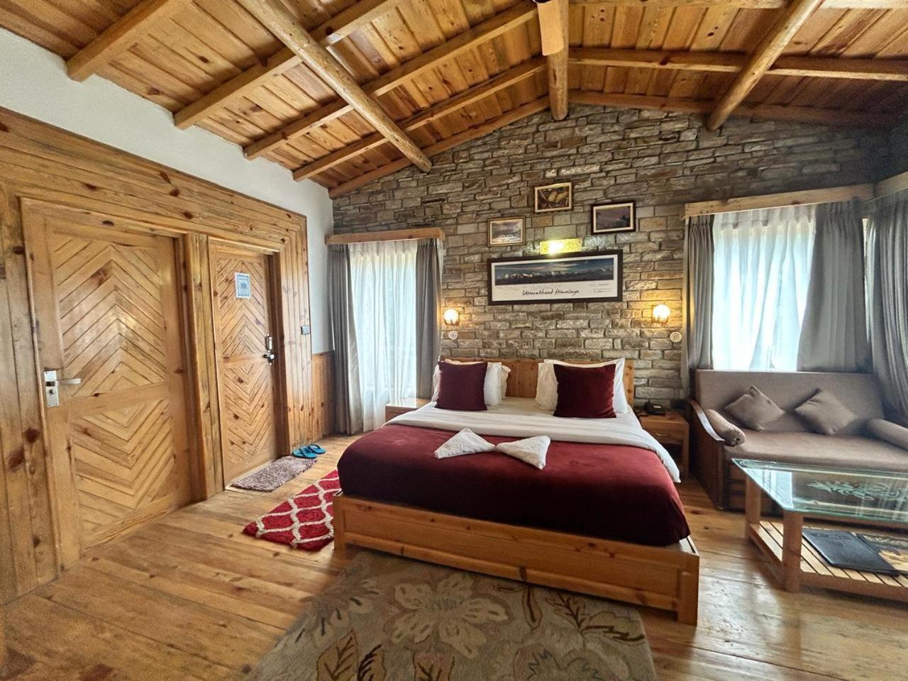 Kasar Himalaya Holiday Resort, Binsar Rd Almora Ngoại thất bức ảnh