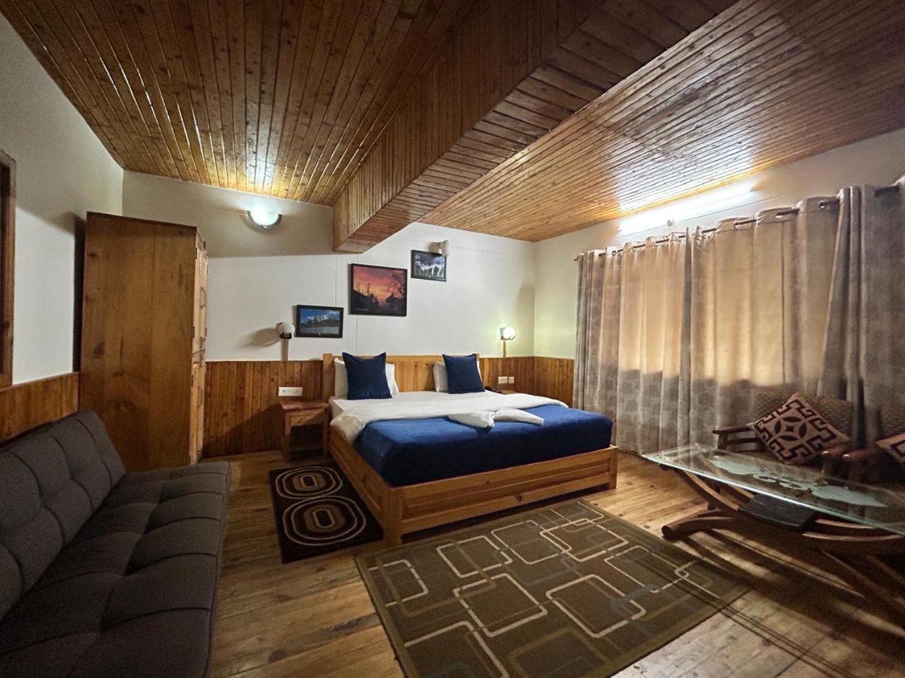 Kasar Himalaya Holiday Resort, Binsar Rd Almora Ngoại thất bức ảnh