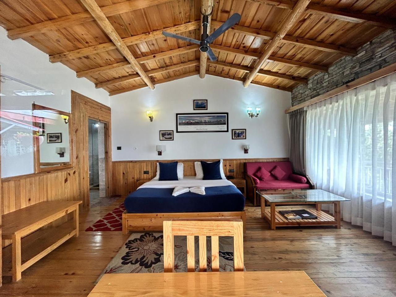 Kasar Himalaya Holiday Resort, Binsar Rd Almora Ngoại thất bức ảnh