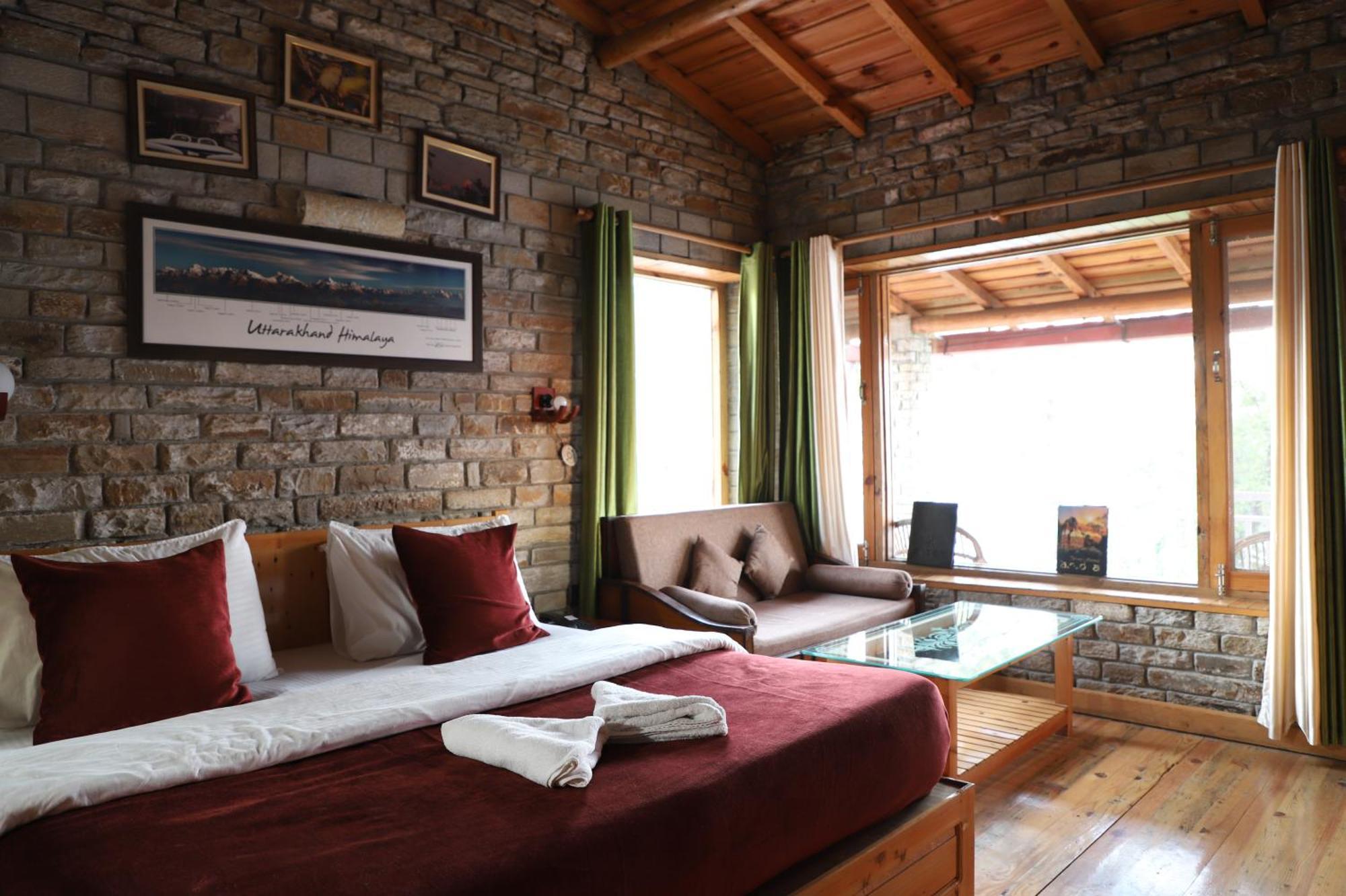 Kasar Himalaya Holiday Resort, Binsar Rd Almora Ngoại thất bức ảnh